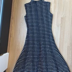 St John knit midi length dress, NWT, Size 4